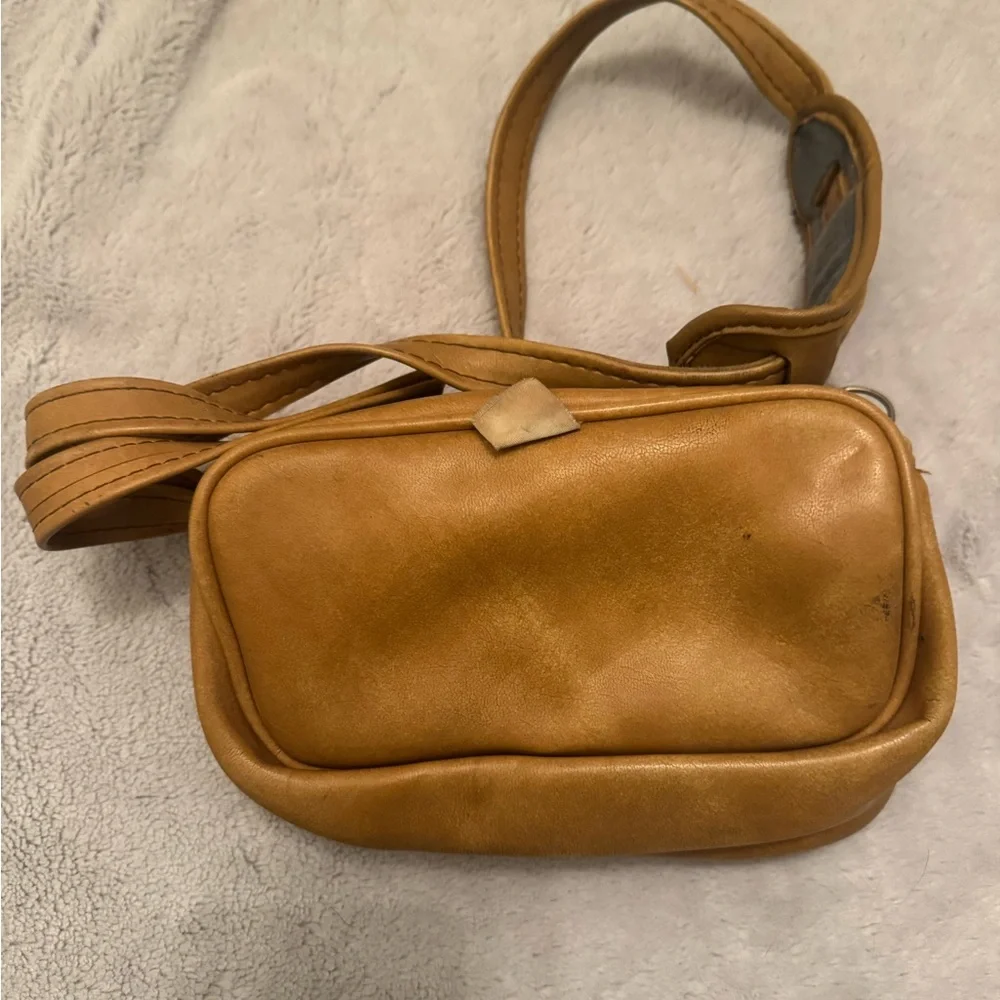 Marsand‎ Vintage Small Leather Camera Bag Tan Crossbody Wristlet USA